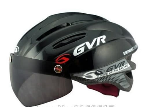 Helmet/ 17 Ventilations / 250g / 56~61cm / Complete Black/ with Glasses خوذه دراجة هوائية ماركة جي في ار
